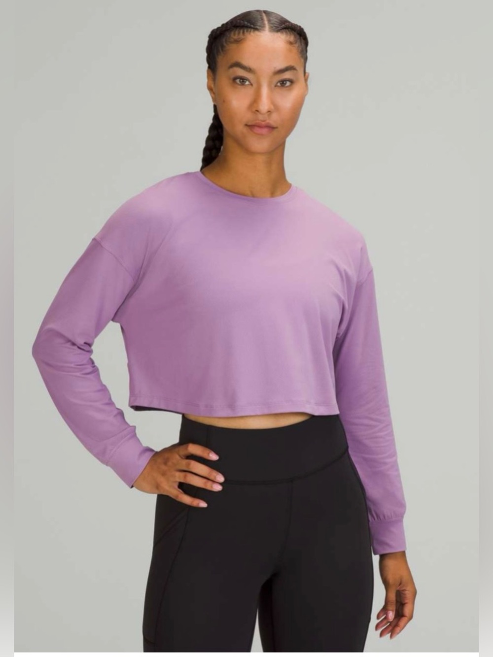 Lululemon Muscle Love Long Sleeve Shirt, Size 4, Wisteria Purple.